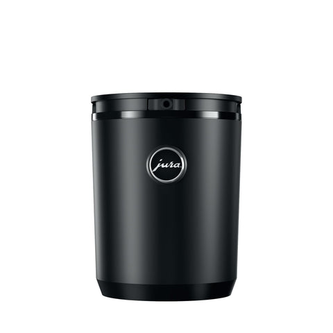 Jura Cool Control frente negro, diseño compacto para cocinas pequeñas.