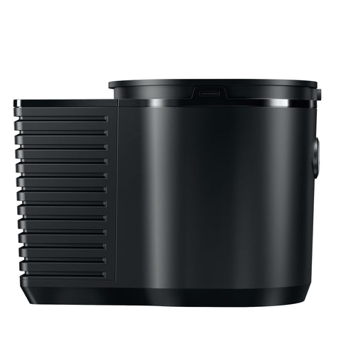 Jura Cool Control lateral negro, ocupa poco espacio en cocinas modernas.