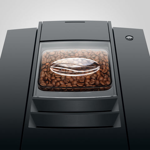 JURA E8 negro piano, bandeja de goteo a prueba de derrames, diseño práctico.
