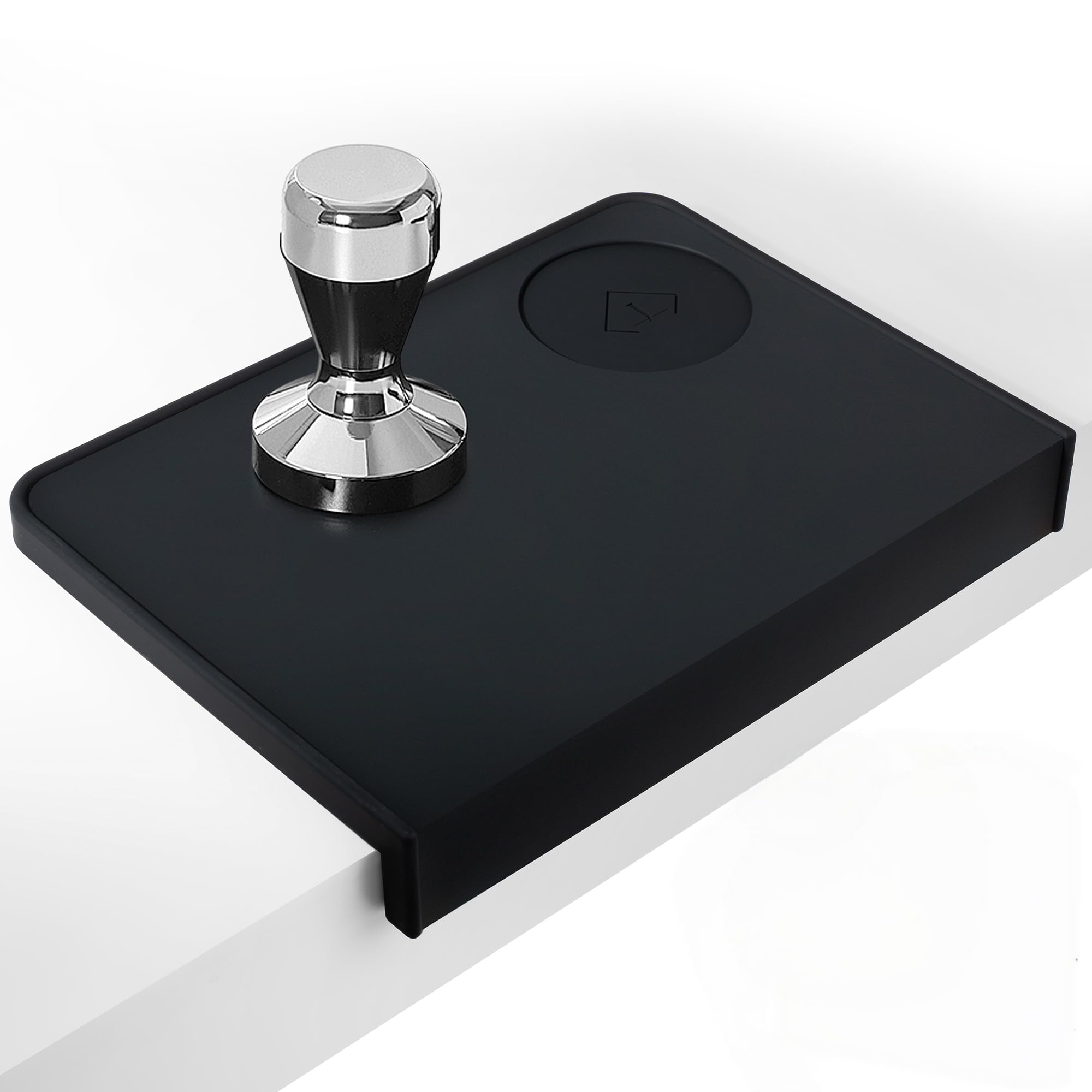 Jurojavi Espresso Tamping Mat con esquina 90° para mayor estabilidad.