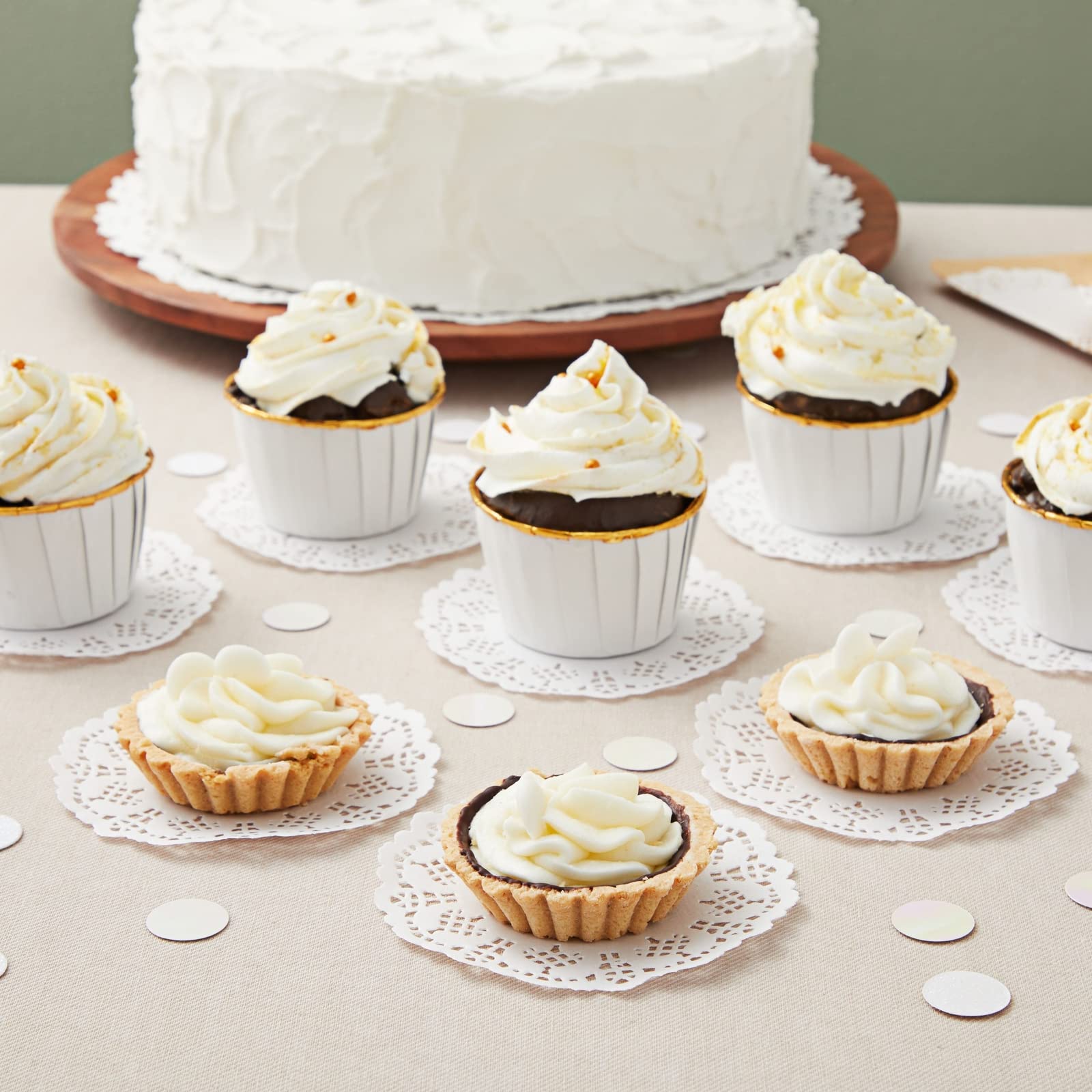 Juvale: base desechable con encaje redonda para pasteles