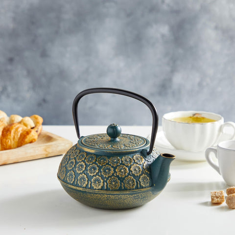 Juvale hervidor de hierro forjado con infusor de acero para infusiones suaves.