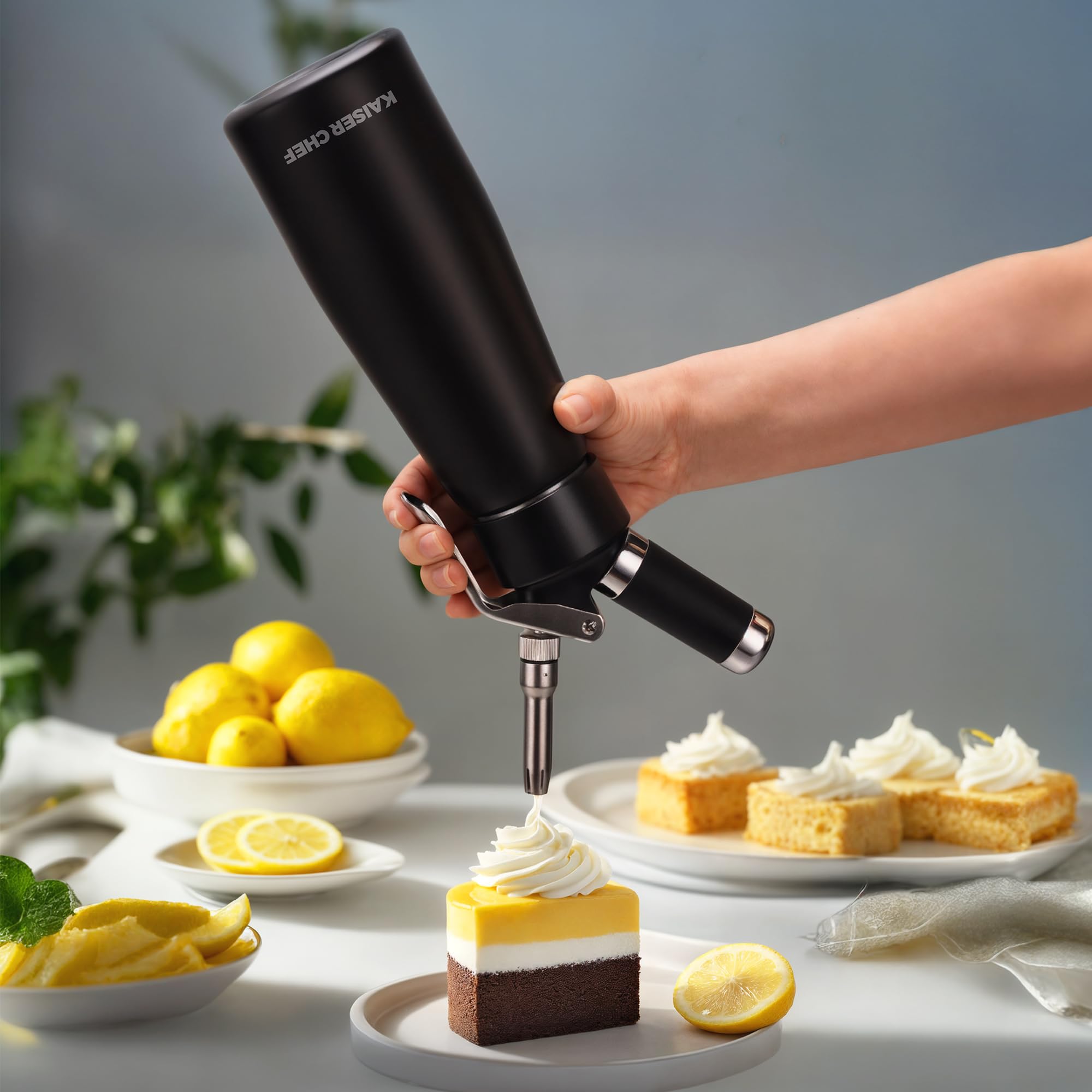 Contenedor de aluminio Kaiser Chef 500 ml para crema batida