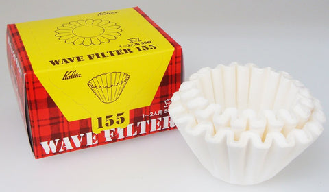Kalita Karita filtro de onda colocado en cafetera para preparación de 1-2 personas.