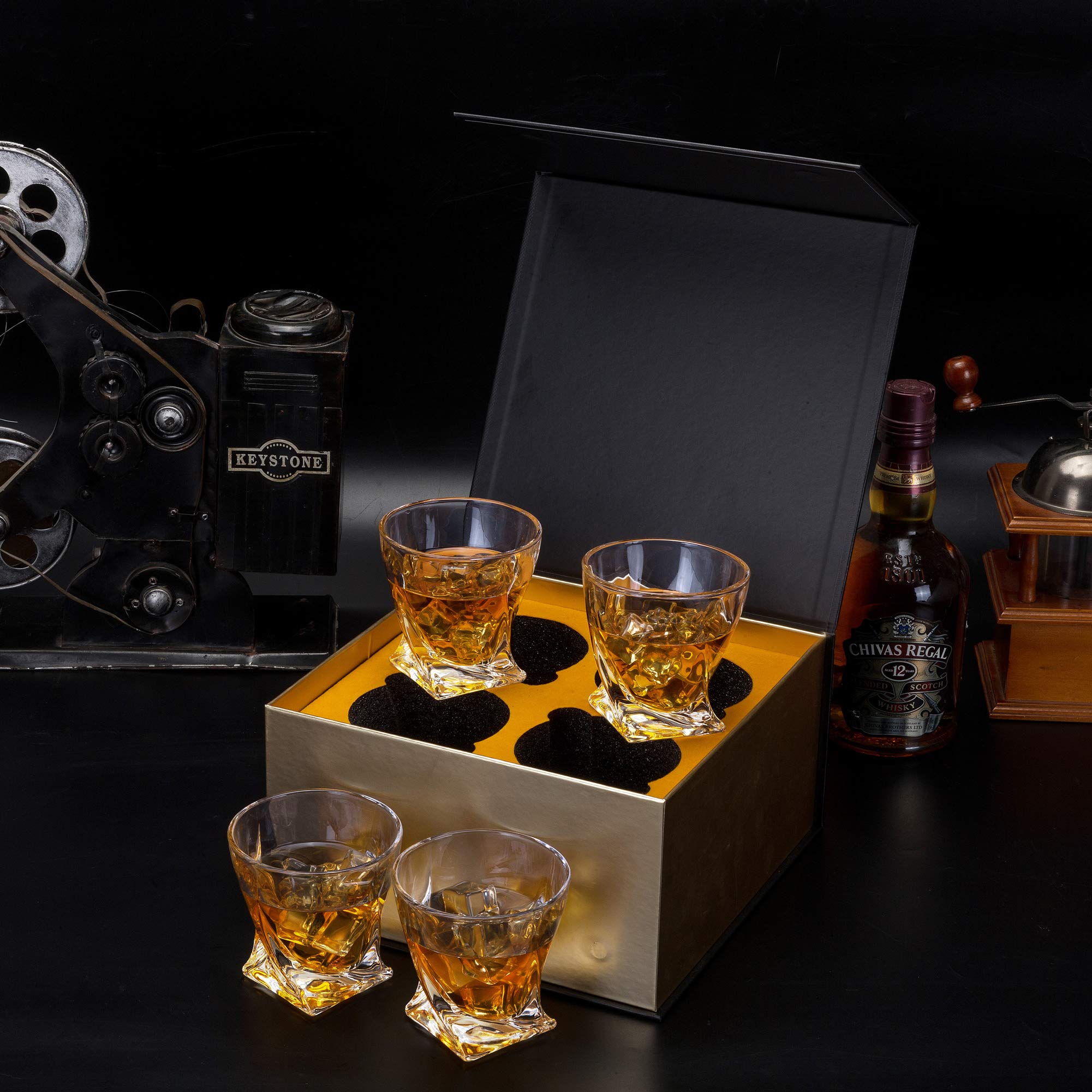 Vaso KANARS ideal para bourbon y scotch con hielo grande.