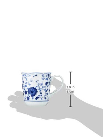 Detalle de motivos de uva en porcelana Kaneshotouki