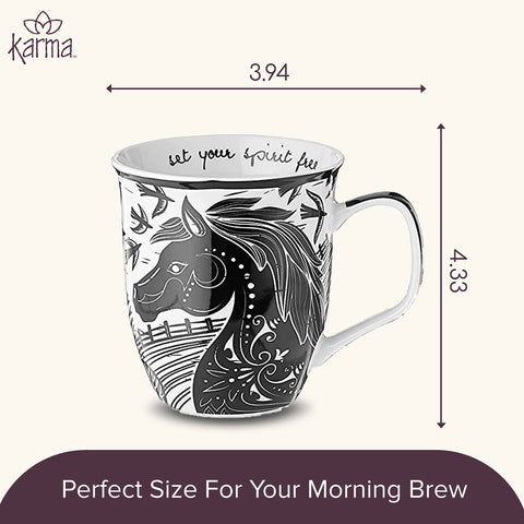 Karma taza con mango duradero y agarre cómodo.