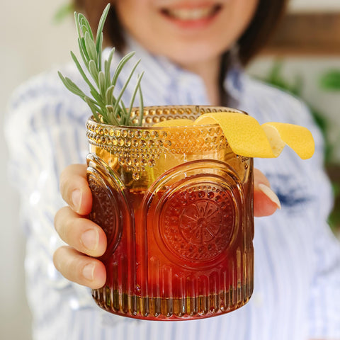 Kate Aspen vasos ámbar para agua y zumos, prácticos y decorativos