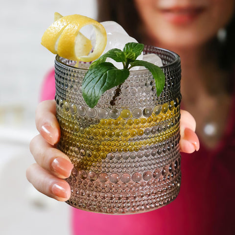 Vasos Kate Aspen libres de plomo de 10 oz para bebidas variadas.