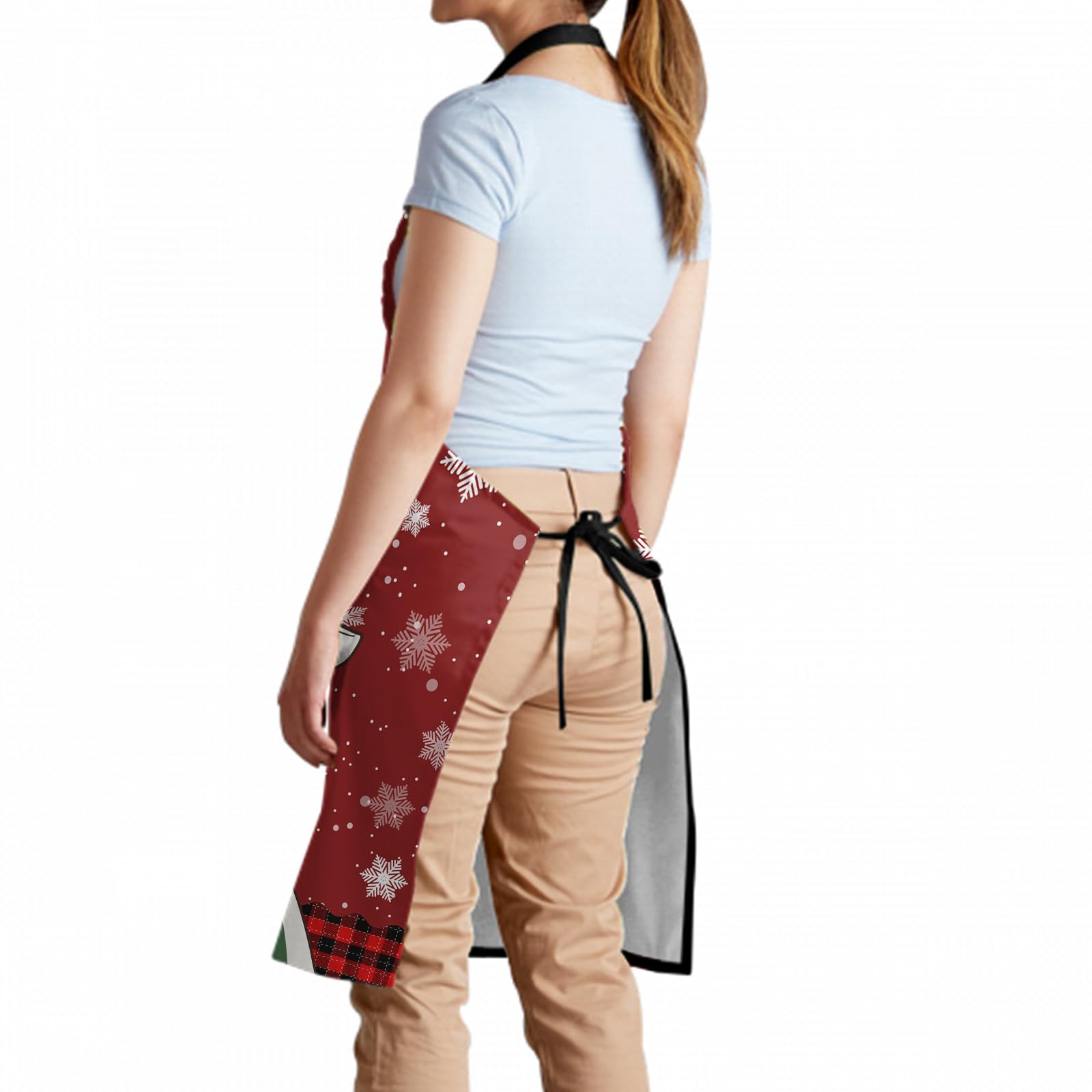 Delantal Kawani cuello ajustable y cordón trasero para mayor comodidad.