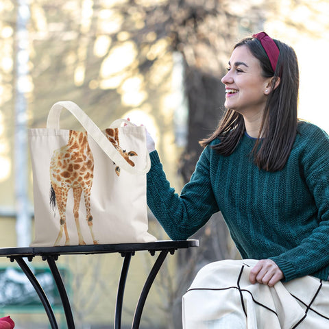 KBRCT jirafa tote, impresión decorativa que combina con looks informales.