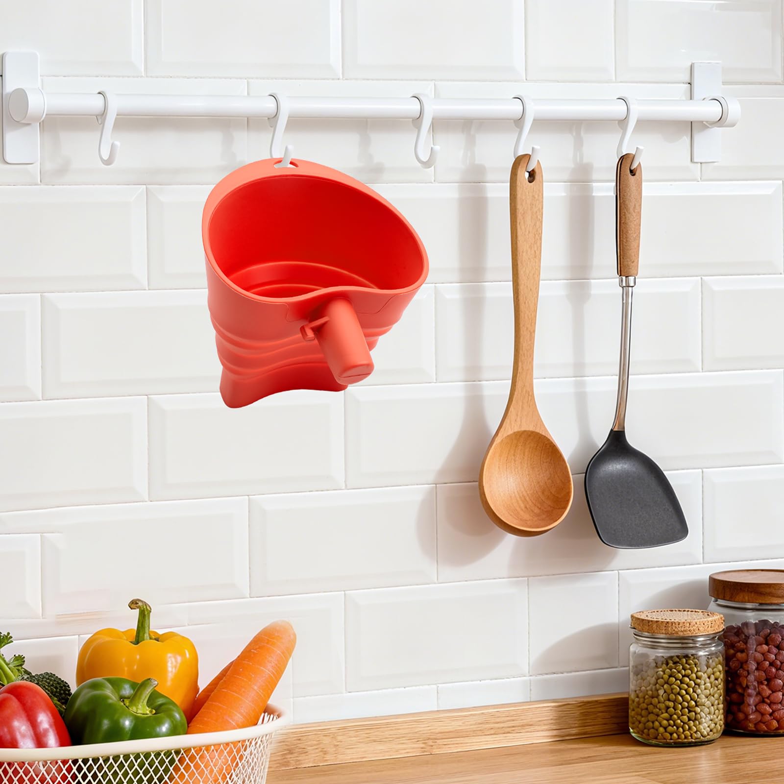 KCMOSGI Embudo rojo para cocina: añade color a tus utensilios