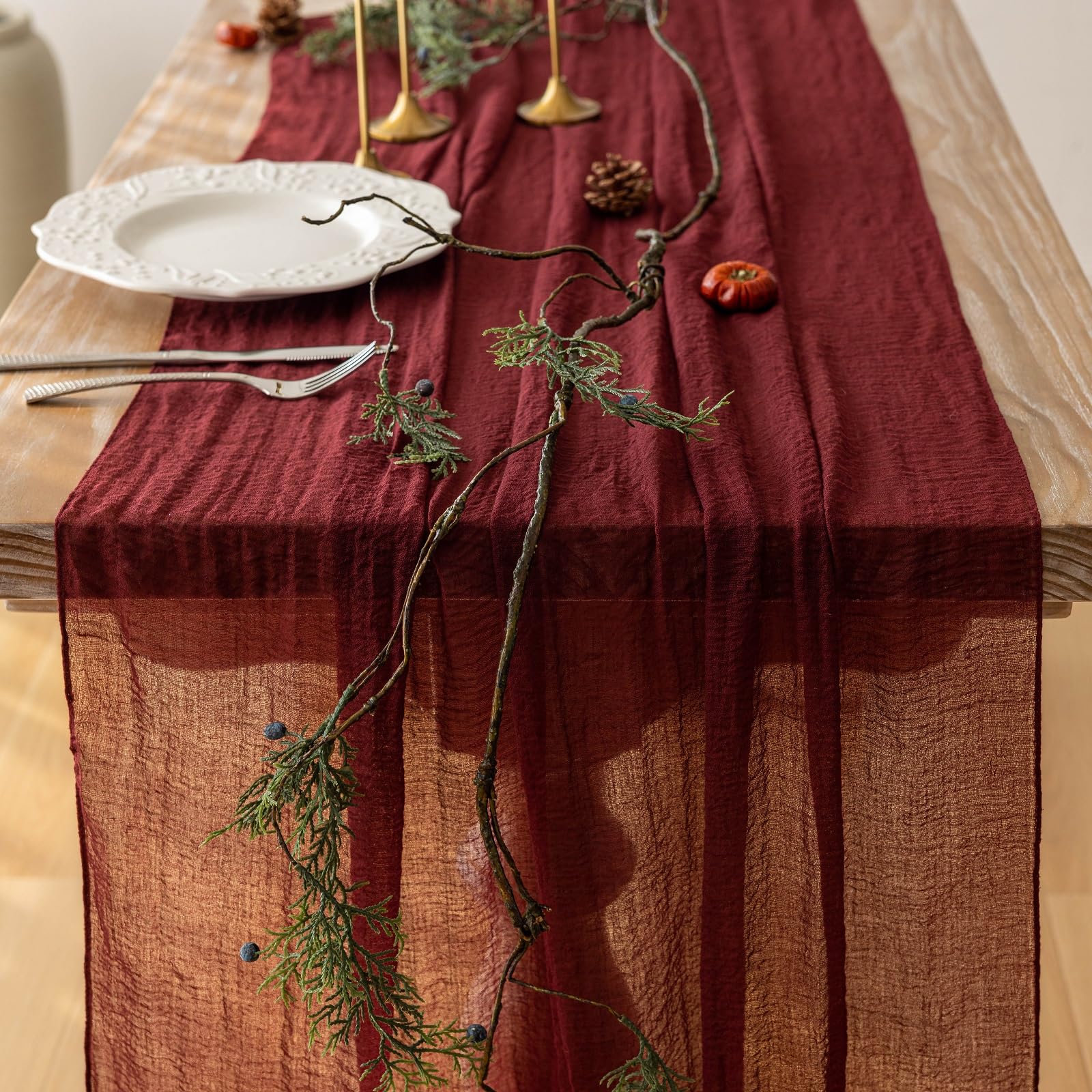 Cinta de mesa Keketoarrange burdeos ideal para bodas.