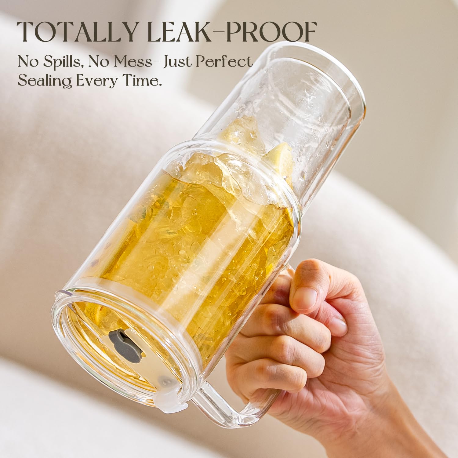 Vaso KEMORELA 28oz con doble pared para mantener bebidas frías o calientes.
