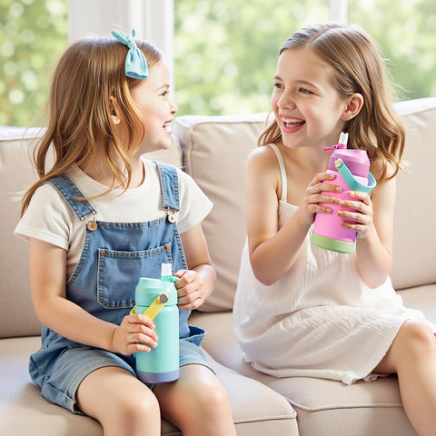Kerilyn botella colores vivos, acabado llamativo para gustos infantiles.