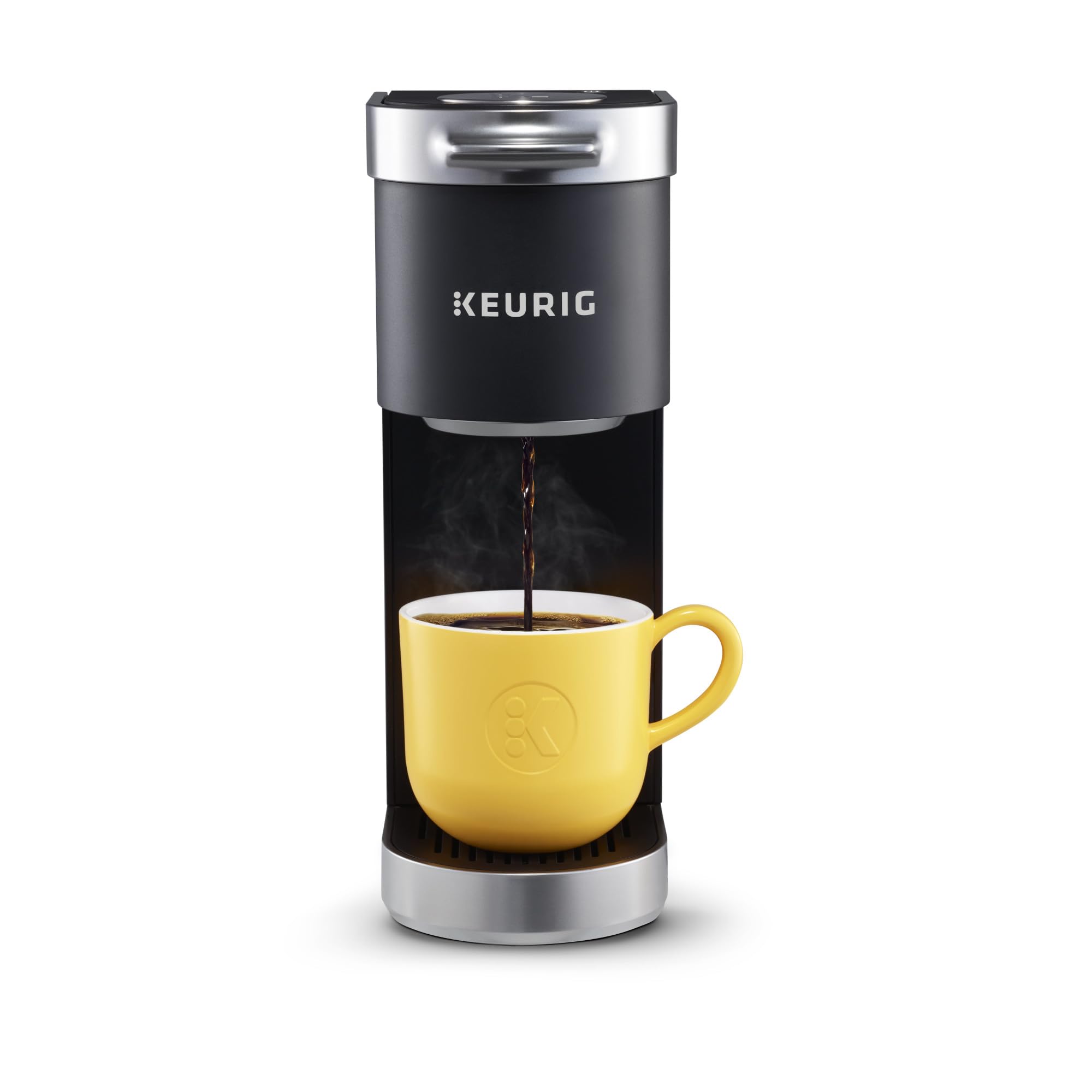 Keurig K-Mini Plus, vista frontal, diseño compacto para espacios pequeños.