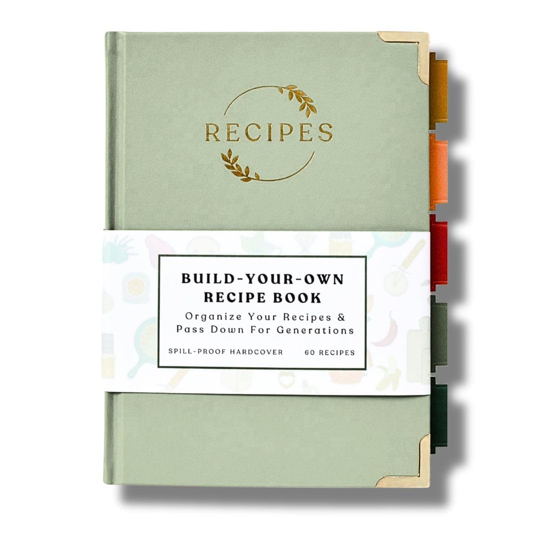 Kikaze libro recetas en blanco, portada cuero verde salvia y dorado, ideal para organizar recetas