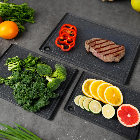 Kikcoin tabla de cortar plástico pequeña, perfecta para frutas y comida rápida