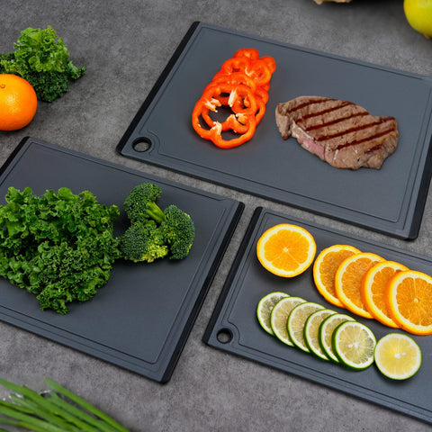 Kikcoin: superficie antideslizante que mantiene los alimentos en su sitio al cortar.