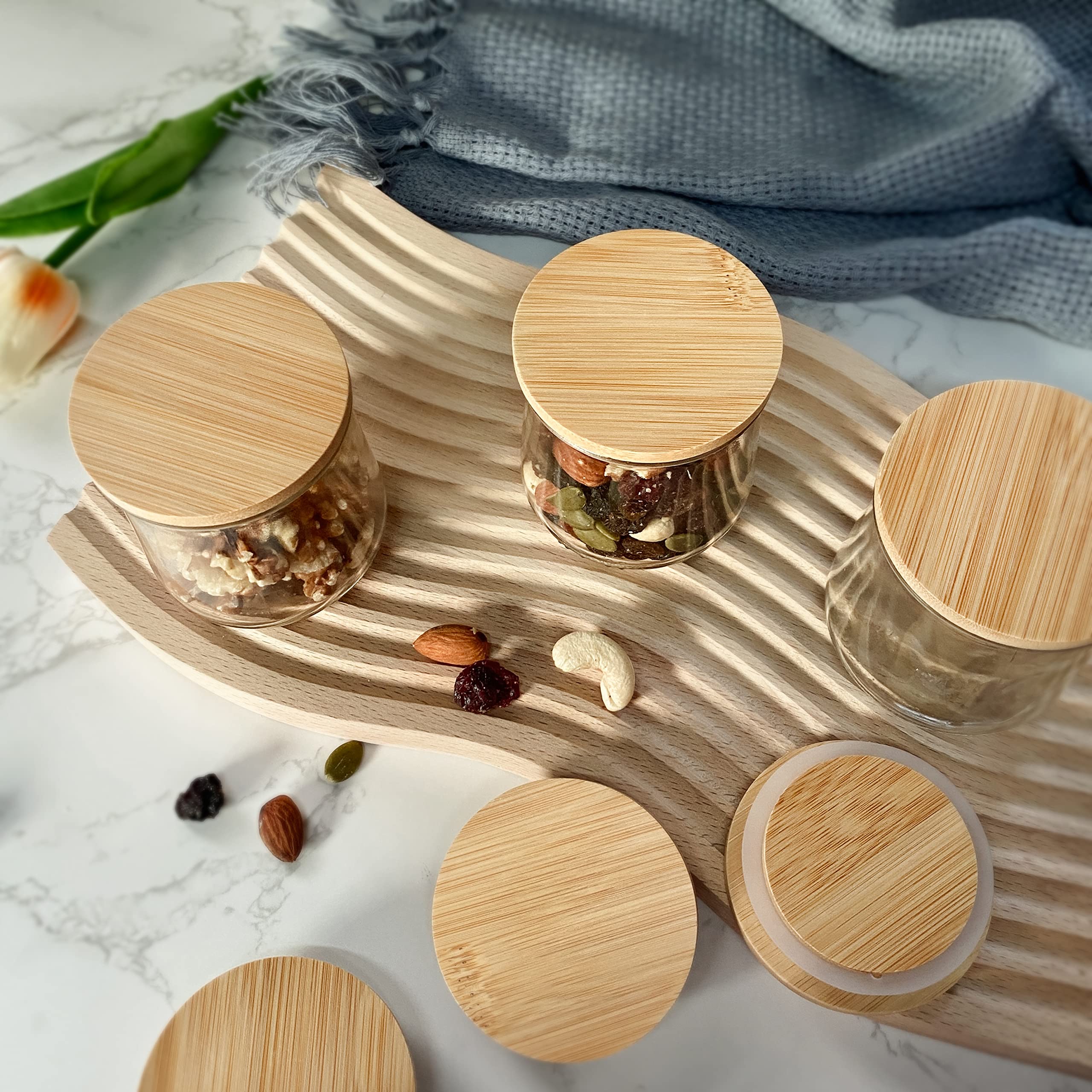 KIKINIKO Oui tapas de bambú muestran variaciones naturales y hermosas.