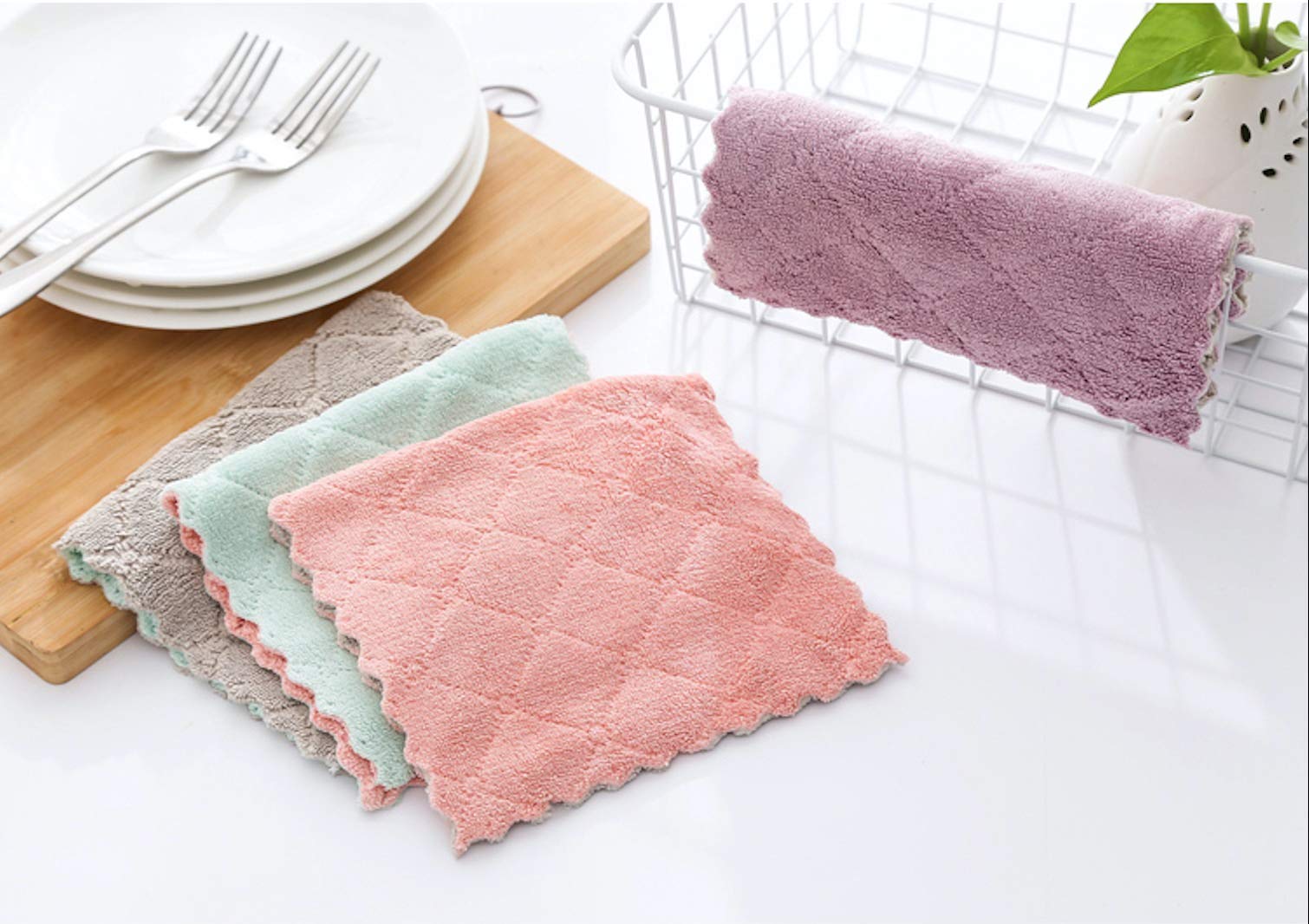Kimteny toallas suaves y duraderas, ideal para manos y cocina.