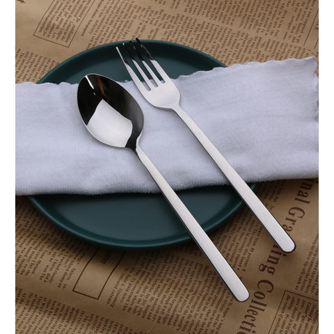 Conjunto KINGSTONE ideal para cenas familiares y eventos.