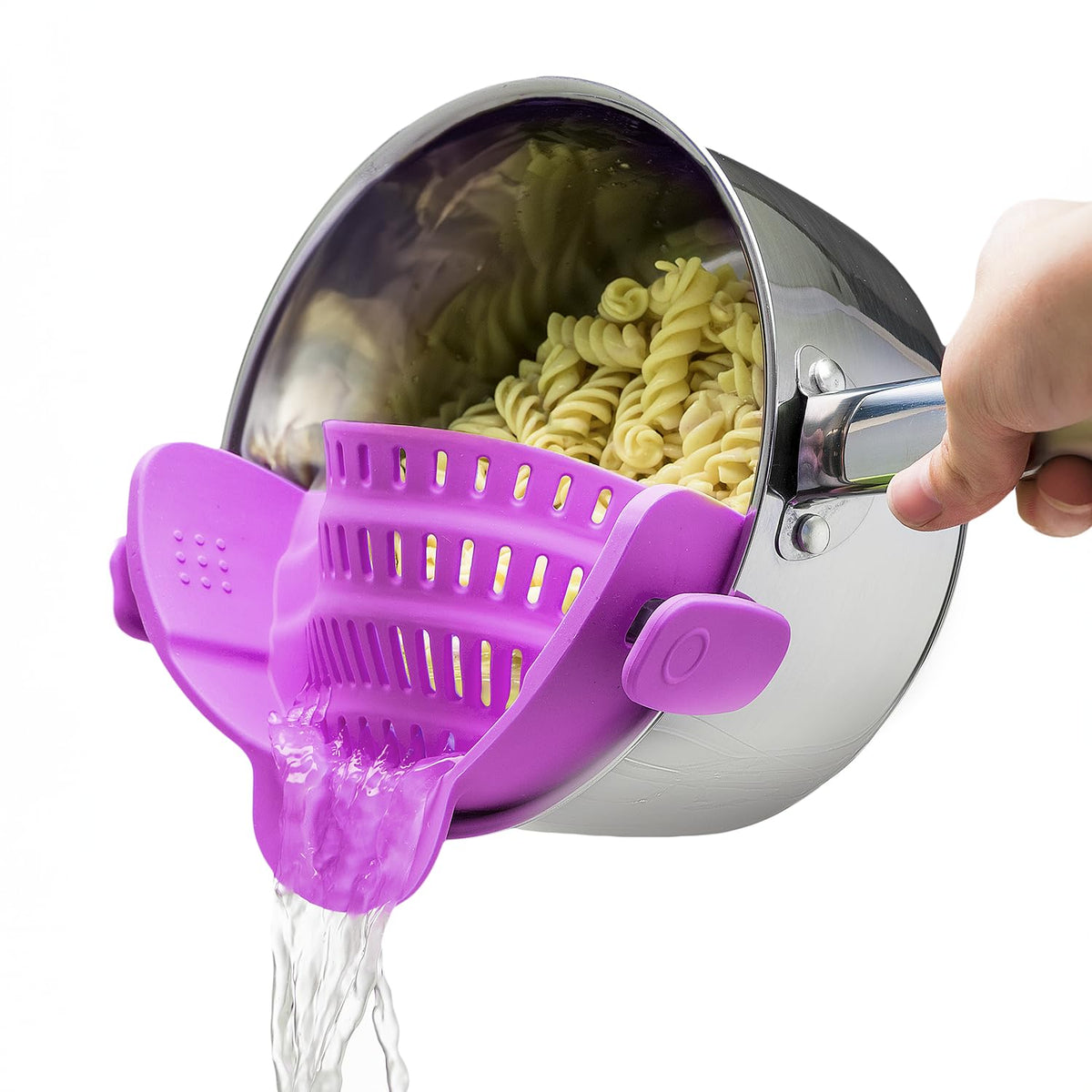 Kitchen Gizmo Snap N Strain se fija a ollas para escurrir sin esfuerzo