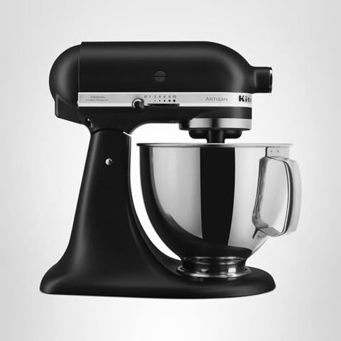 KitchenAid: escudo vertedor integrado para verter sin salpicaduras.