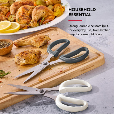 KitchenAid cierre y mangos suaves que ofrecen comodidad y control ergonómico