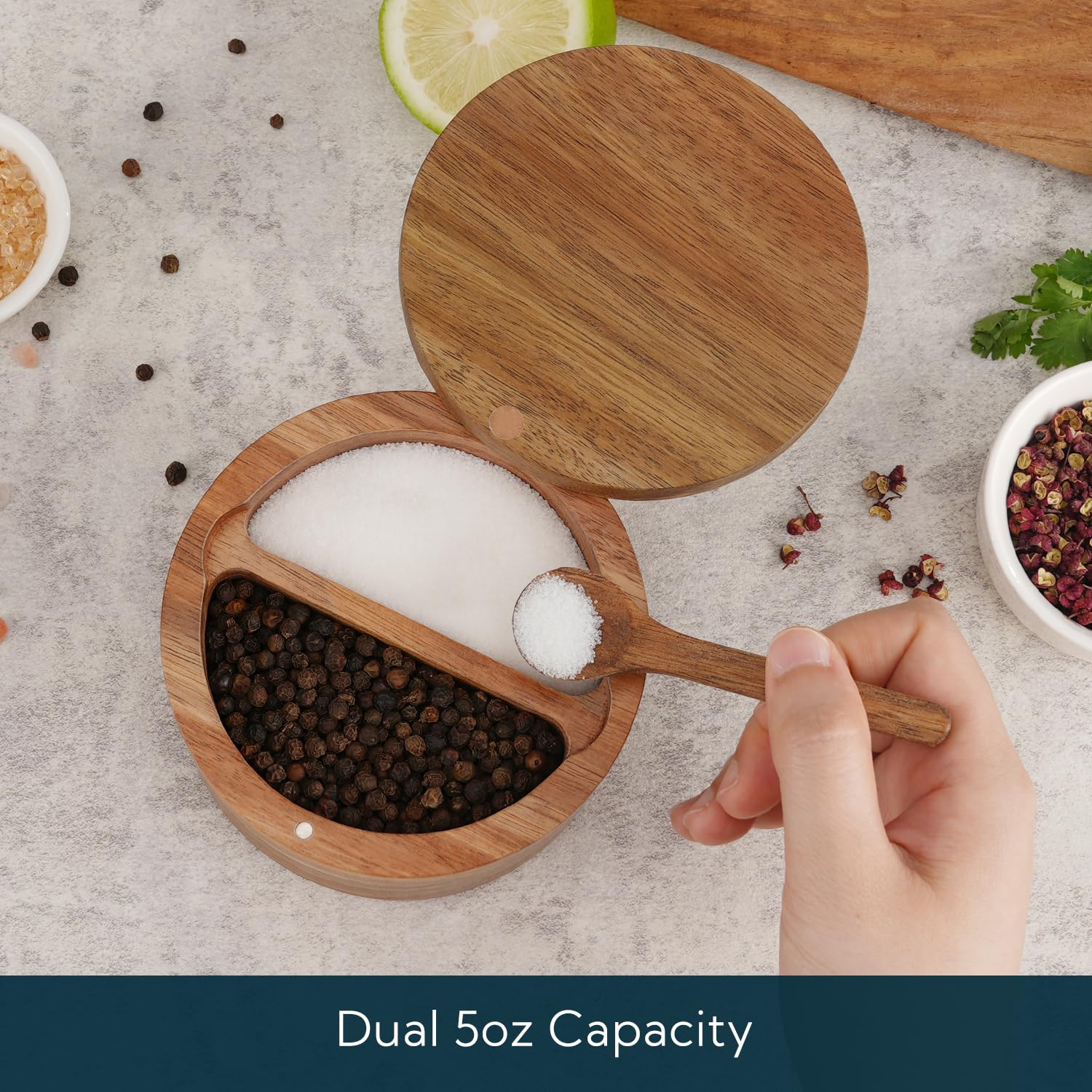 KITCHENDAO: doble compartimento de 5 oz para dos especias, práctico y organizado.