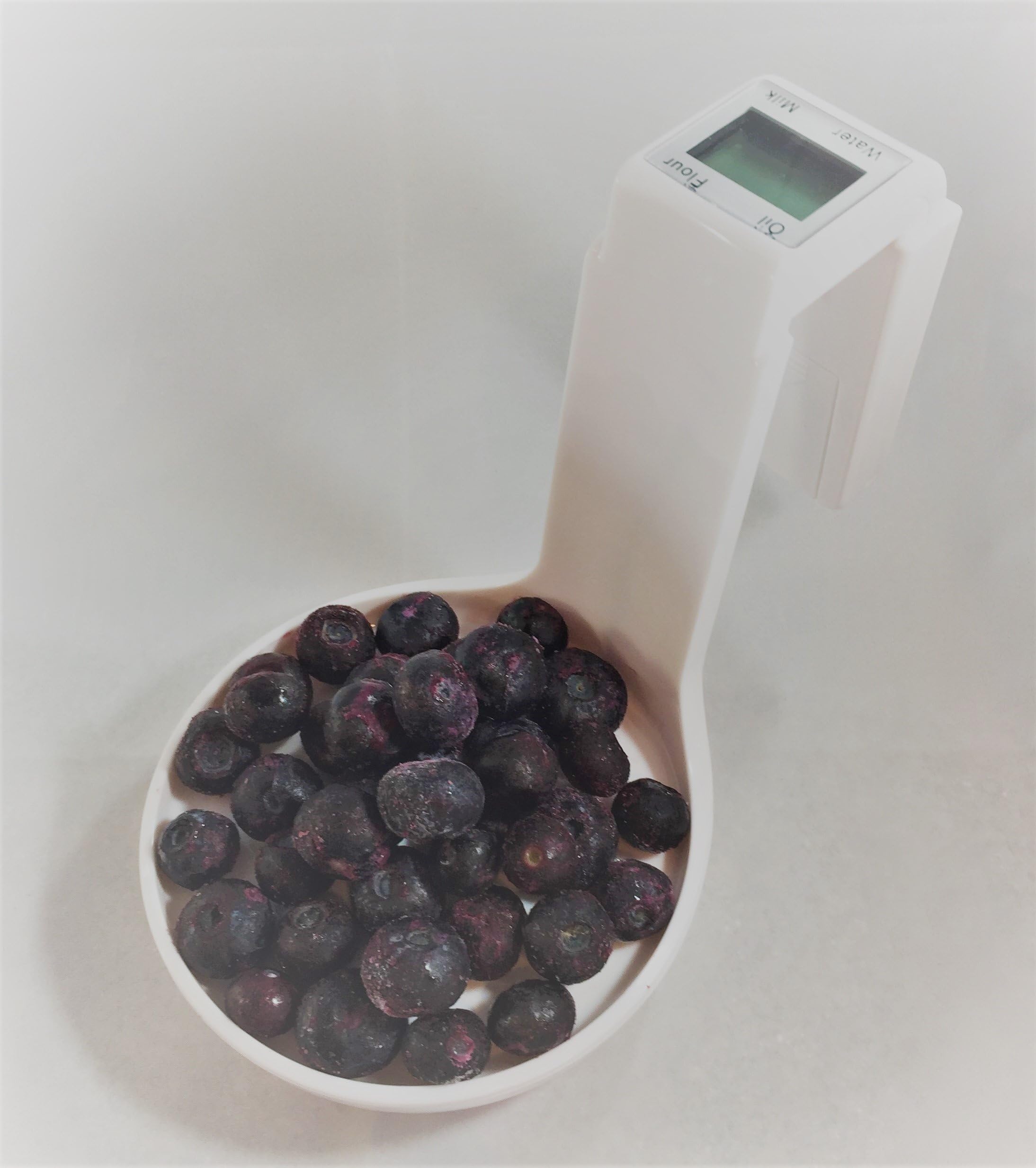 KitchenMetrics uso diario en cocina, práctico para medidas rápidas.