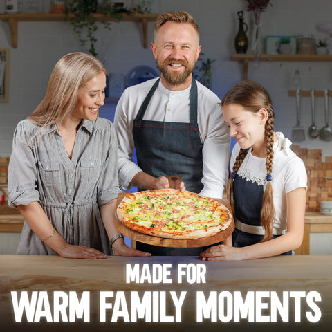 Diseño grande y ligero de KitchenStar, adecuado para pizzas grandes y manejo cómodo.