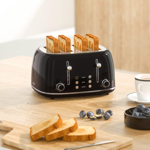Tostadora KITCHMIX 4 rebanadas ideal para desayunos familiares y rápidos.