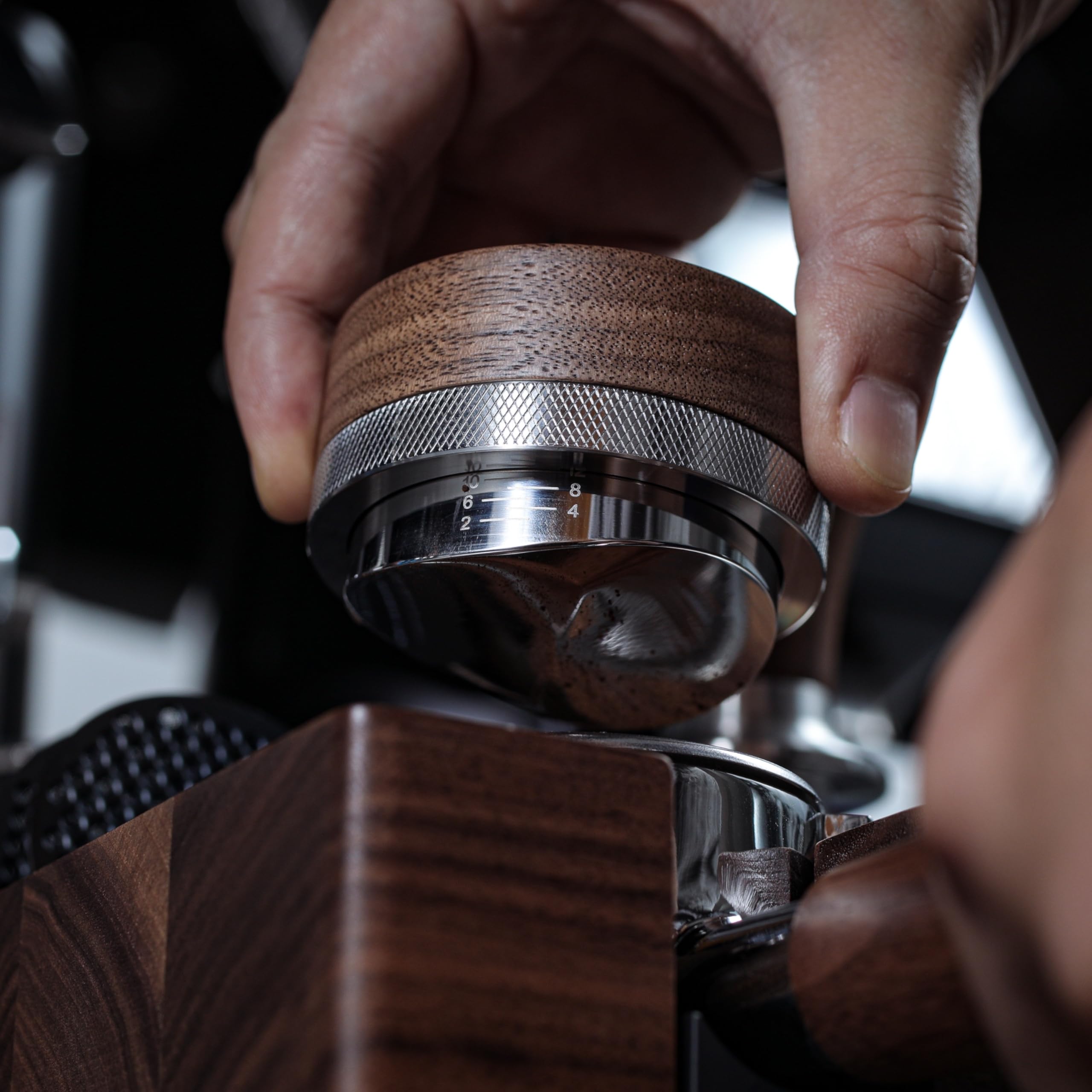 Knodos distribuidor espresso ajuste profundidad, control de consistencia.