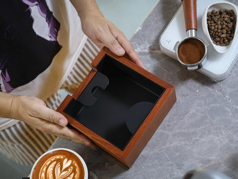 KNODOS Rosewood cubo expulsor expreso lateral, diseño elegante para tu estación.