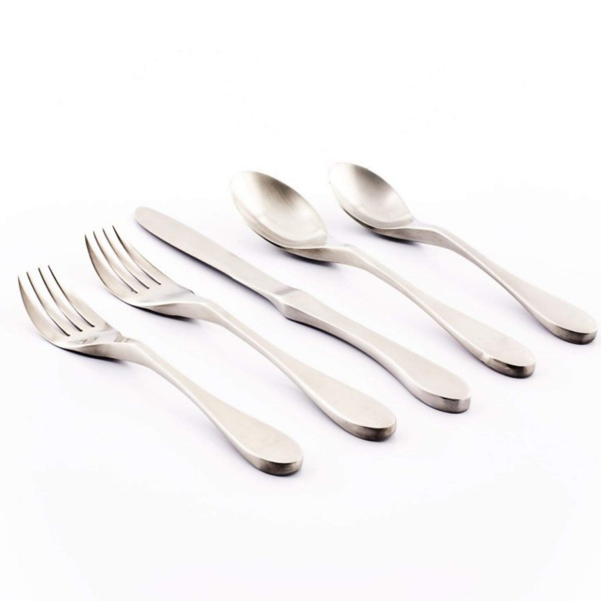 KNORK conjunto mate 20 piezas en plata, perfecto para una mesa formal y elegante