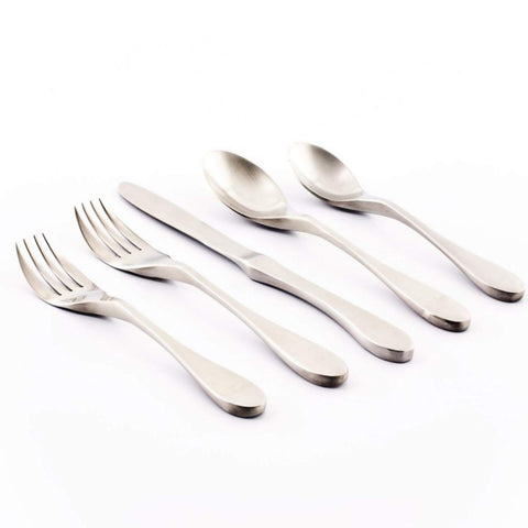 KNORK conjunto mate 20 piezas en plata, perfecto para una mesa formal y elegante