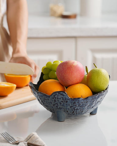 KOKUNKA cuenco-oval azul en porcelana duradera para cocina contemporánea.