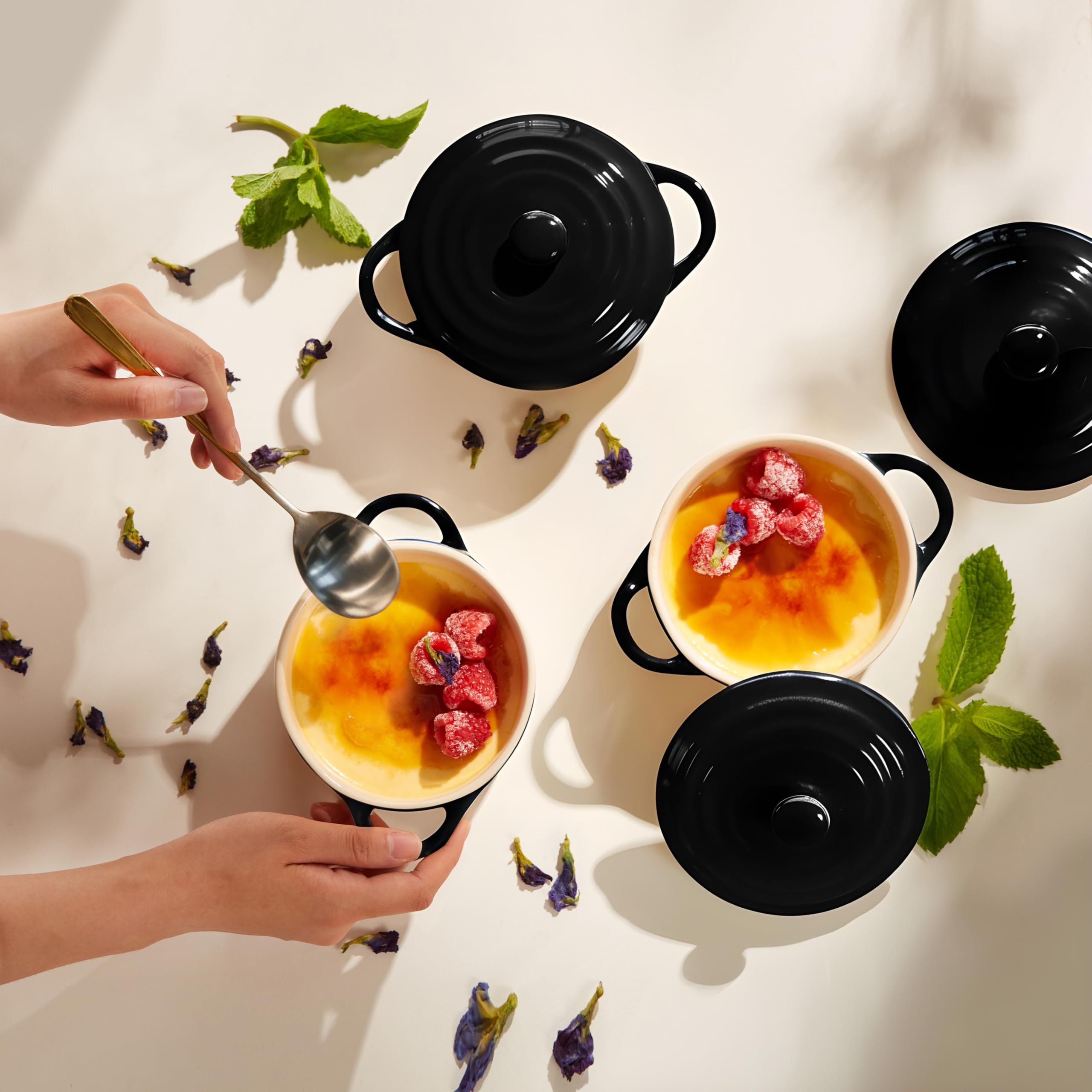 Kook cocotte cerámica uso horno-microondas: ideal para cocinar y servir en mesa.