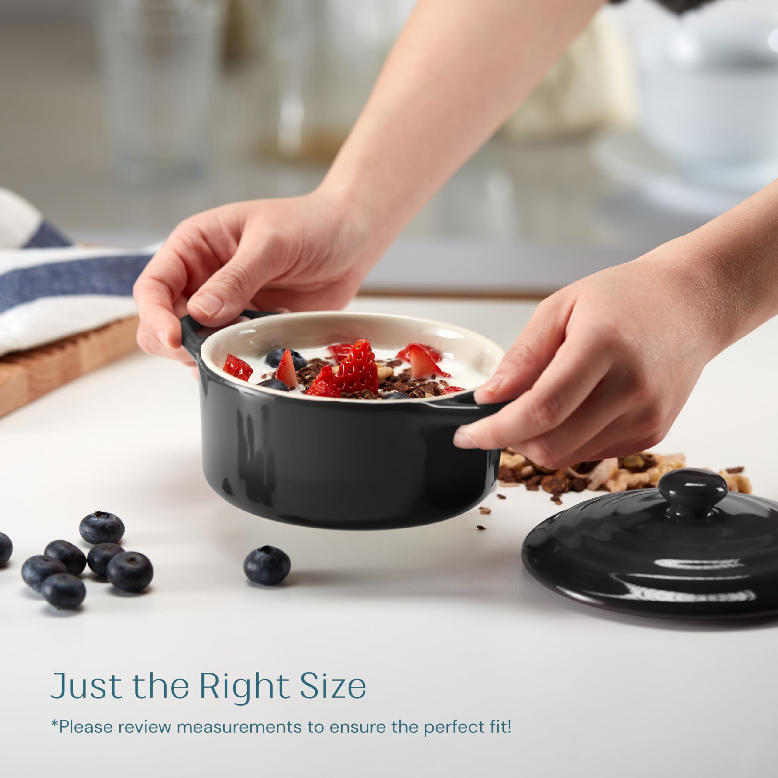 Kook cocotte porcion personal 12 onzas tapas: práctica para porciones individuales y mantener caliente.