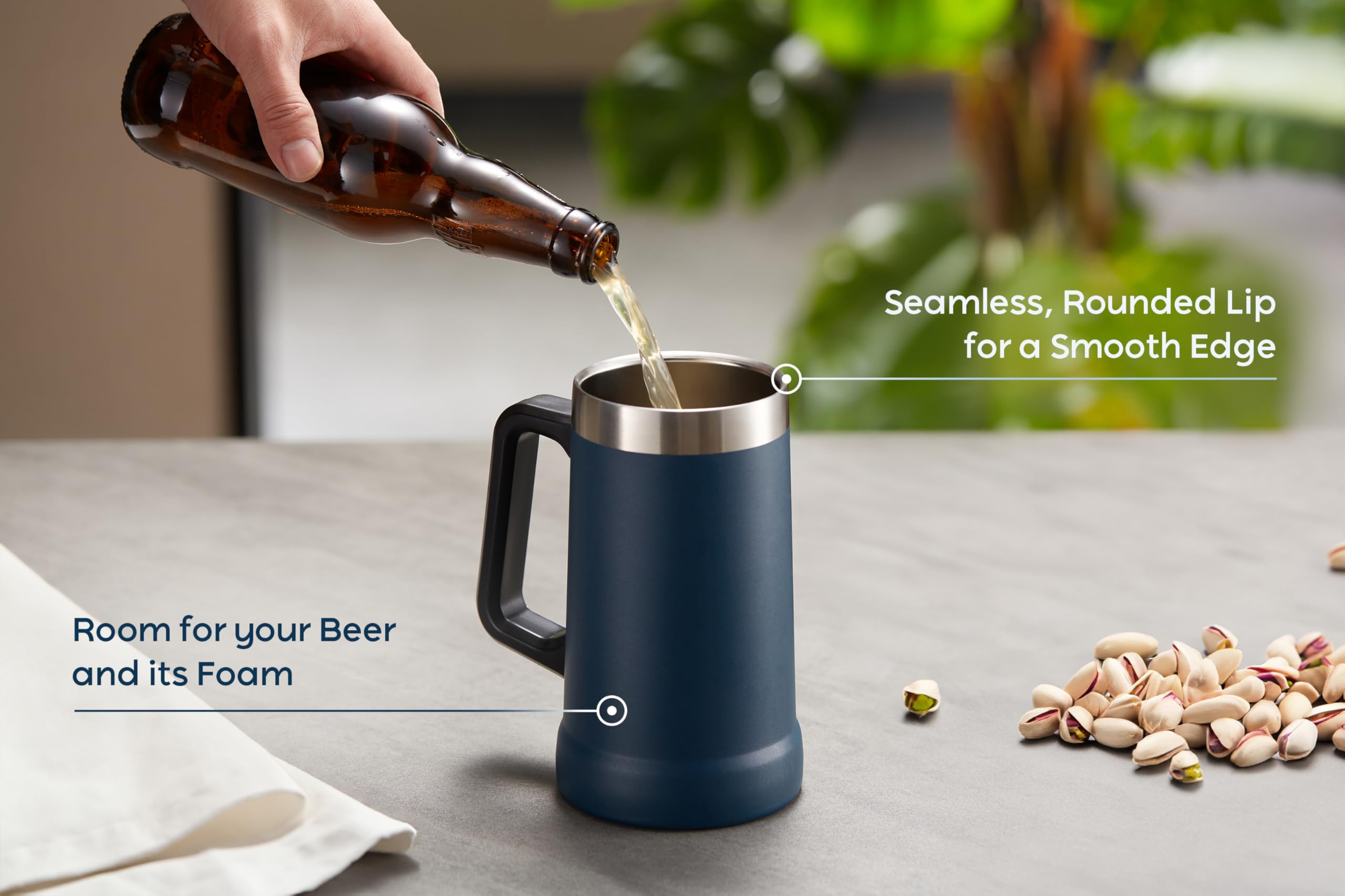 Taza inoxidable KooK 24oz, portátil para café caliente en ruta.