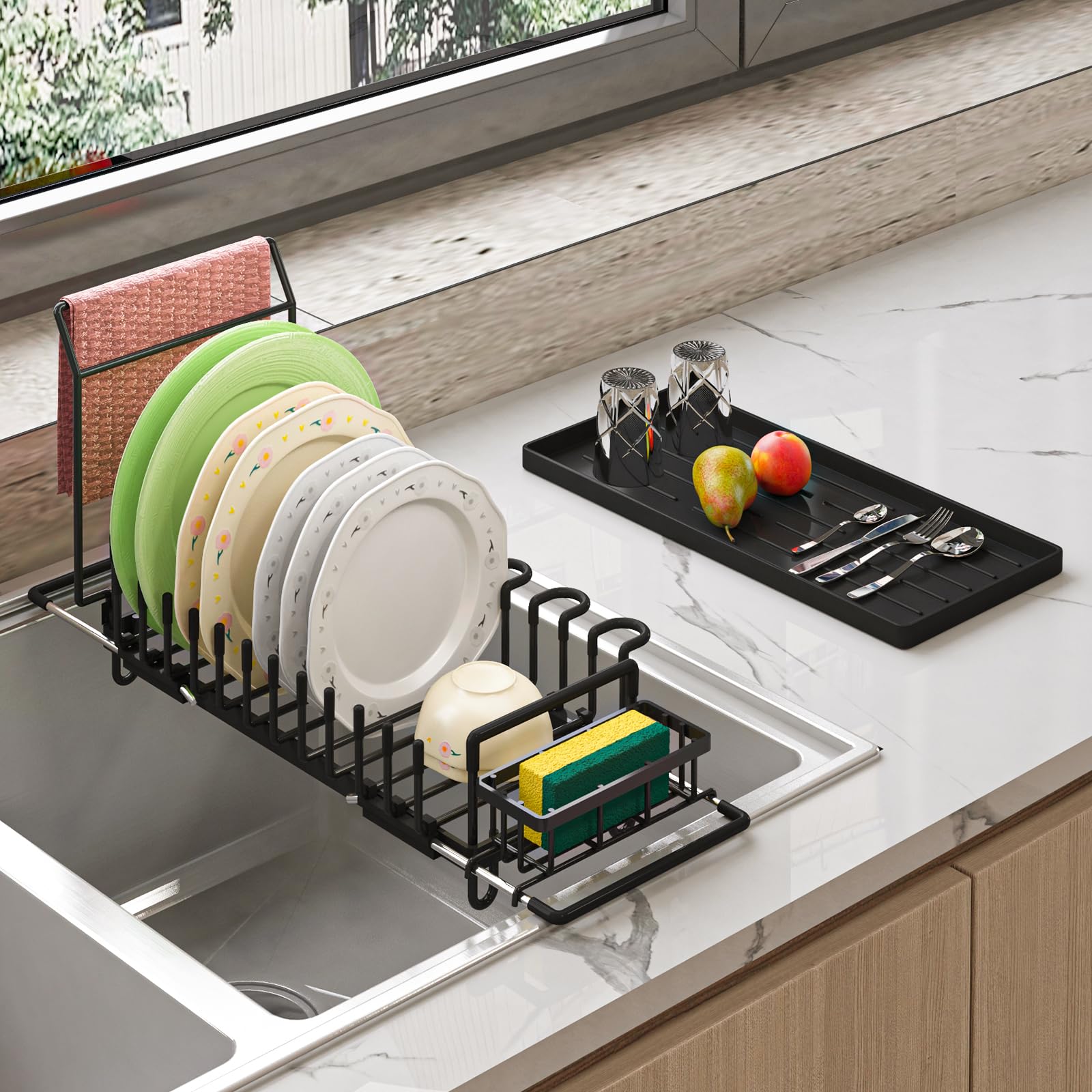 KOSIWU escurridor de platos en fregadero con tapete de silicona para ahorrar espacio.