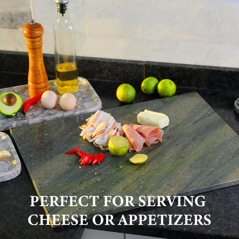 Koville superficie de servicio de granito, perfecta para embutidos, frutas y quesos.