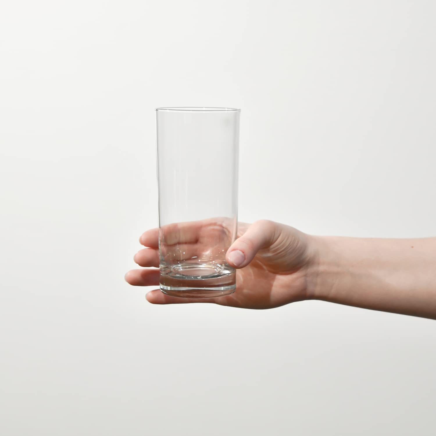 Krosno diseño minimalista en vasos highball para mesas elegantes