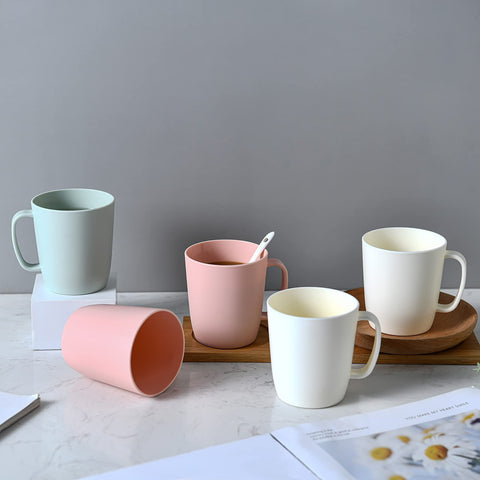 Kurala taza 10 oz rosa, vista frontal, aporta color a la rutina.