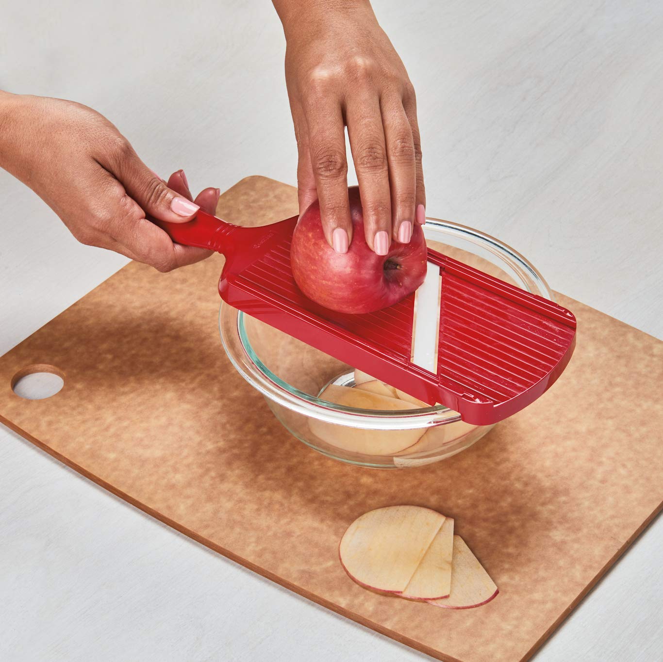 Rebanadas uniformes de verduras con cerámica de alta calidad de KYOCERA.