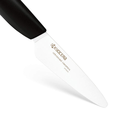 Kyocera Revolution: diseño en negro y blanco del set para cocina moderna