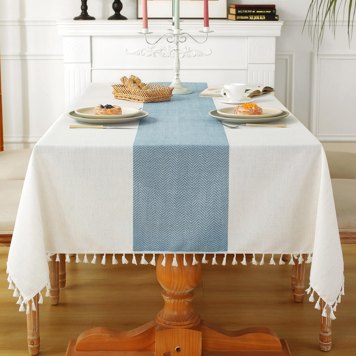 Mantel Laolitou de algodón-lino, textura suave para comidas diarias en mesa rectangular.