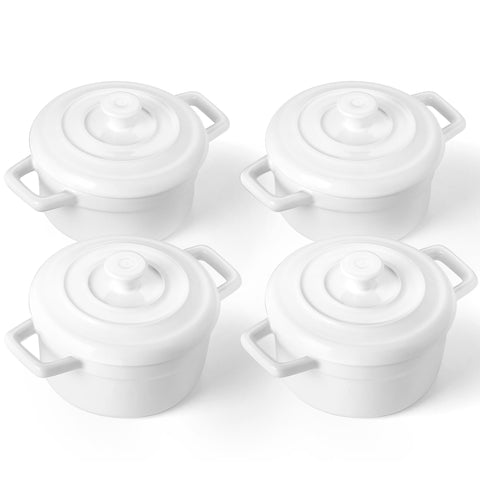 Conjunto Lareina mini cocotte 12oz en mesa para porciones individuales.