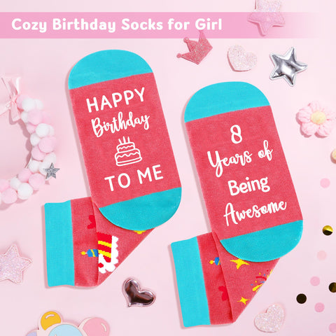 Launrada medias de cumpleaños suaves, perfectas para mantenerla cómoda durante la celebración.